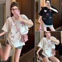 ราคา พร้อมส่งจากกทม เสื้อยืดแขนสั้น เสื้อยืด oversize คอกลม แฟชั่นสาวอวบ พิมพ์ลายโบว์ผู้หญิงน่ารักๆ สไตล์เกาหลี (26725520805)