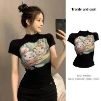ราคา พร้อมส่งจากกทม เสื้อยืดผู้หญิง คอกลม เสื้อยืดแขนสั้น พิมพ์ลาย แฟชั่นเกาหลีย้อนยุค เพรียวบางและเซ็กซี่ สีดำ (26004472853)