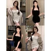 ราคา Miqi ชุดมินิเดรส ปาดไหล่ แต่งขนมุ้งมิ้ง รัดรูป ผ้ายืด นุ่มสบาย เดรสแฟชั่น สไตล์เกาหลี สวย FY2563 (28581263833)