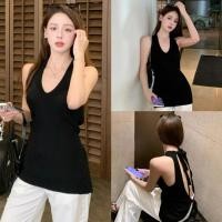 ราคา Miqi เสื้อกล้าม ไหมพรม คอวี สีพื้น เปิดหลัง เข้ารูป เสื้อแขนกุด เกาหลี แฟชั่น เซ็กซี่ R28 (24343850872)