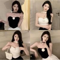 ราคา Miqi เสื้อเกาะอก ผ้านิ่ม ปาดไหล่ ตกแต่งดอกไม้ เข้ารูป เสื้อครอป สไตล์เกาหลี ทรงสวย แฟชั่น เซ็กซี่ 03053 (40254683248)