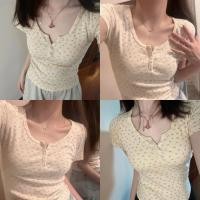 ราคา Miqi เสื้อยืดผู้หญิง คอกลม แขนสั้น ลายดอก เข้ารูป เสื้อครอป สไตล์เกาหลี แฟชั่นฤดูร้อน 232 T (28535253600)