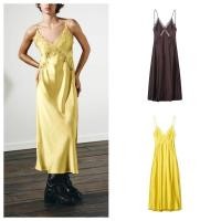 ราคา ชุดเดรสยาวสไตล์ฤดูใบไม้ร่วง ผ้าไหมซาติน มีลวดลายลูกไม้ (49852268980)