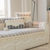 ราคา GreenIsle French Chenille เบาะรองนั่งผ้าโซฟา กันลื่น ป้องกันแมวข่วน ซักได้ วัสดุเชนิลล์นุ่มหรู ดีไซน์ฝรั่งเศสคลาสสิก ใช้ได้ทุกฤดู ทุกขนาดโซฟา (27693192419)