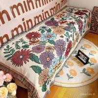 ราคา GreenIsle ผ้าคลุมโซฟาป้องกันฝุ่น กันคราบ กันแมวเกา ผ้าขนหนูโซฟาคู่ ลายดอกไม้สไตล์ยุโรปคลาสสิก ขนาดใหญ่พิเศษ 90 180ซม ซักง่าย ทนทาน สีหลากหลาย แพนด้า ฟักทอง ดอกไม้ ฤดูร้อน (25988260392)