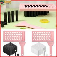 ราคา พลาสติกที่ว่างเปล่าลิปสติกหลอดบิดขึ้นลิปบาล์มหลอดที่มีถาดบรรจุไม้พายสําหรับ ทําเอง ก้านแข็งน้ําหอม ร้านค้า0784 (55901761715)