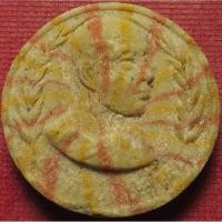 ราคา 1310 2 พระผงจันทร์ลอย หลวงพ่อสนิท วัดศีลขันธาราม วัดศีลขันธ์ จังหวัดอ่างทอง ปี 2513 เนื้อผงเกสร (25344870868)