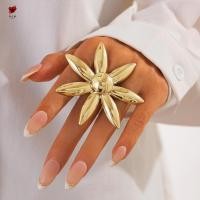 ราคา แหวนดอกไม้และดวงอาทิตย์ขนาดใหญ่ ผสมระหว่างทองและเศษไม้ แหวนที่สวยงามสำหรับงานแต่งงานและการสวมใส่ในโอกาสพิเศษ (56752308981)