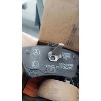 ราคา ต้นฉบับ 100 MERCEDES BENZ W212 E200 E250 E300 E350 E400 W218 CLS400 CLS500 ผ้าเบรกหลังพร้อมเซ็นเซอร์ 0074201020 0074206720 (41153199073)