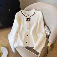 ราคา คาร์ดิแกนโบว์รักปุ่มสูท สไตล์ชาแนล เหมาะสำหรับฤดูใบไม้ผลิและฤดูใบไม้ร่วง ในสไตล์อารมณ์อบอุ่น (55801518892)