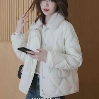 ราคา แจ็คเก็ตผ้าฝ้ายสำหรับผู้หญิง สไตล์เกาหลีและชาแนล น้ำหนักเบา เหมาะสำหรับฤดูหนาว (51450661861)