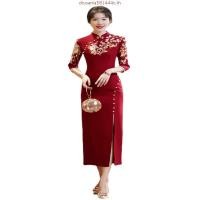 ราคา ชุดเดรสแม็กซี่ยาว ลําลอง พลัสไซซ์ สีไวน์แดง สไตล์จีน แฟชั่นฤดูใบไม้ร่วง สําหรับผู้หญิง เจ้าสาว 2022 (52002618992)