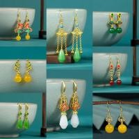 ราคา ต่างหูคลาสสิก Shiyi สไตล์จีนโบราณ หยกเคลือบที่มีสีสันเหมือนเมฆและไข่มุก (49401537354)