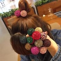 ราคา เชือกผมแบบญี่ปุ่น เกาหลี สีสันสดใสพร้อมเพชรคริสตัลดอกบอลเงางาม และแหวนยางสำหรับสไตล์ผม (43508239143)