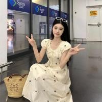 ราคา เดรสลายดอกไม้สำหรับฤดูร้อน ออกแบบใหม่ พิมพ์แขนโบว์และเอวแคบ (44223237418)