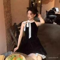 ราคา เดรสสายเดี่ยวสีดำ คอผูกโบว์ เอวลอย สไตล์สาวแซ่บ ดูหรู สำหรับฤดูร้อน (57902427854)