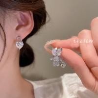 ราคา DREJEW ต่างหูเข็มเงิน ประดับเพทาย รูปหมีรัก สไตล์เกาหลี ระดับไฮเอนด์ (12696141129)