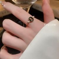 ราคา DREJEW แหวนทองคํา 18K ประดับเพทาย ลายทาง เครื่องประดับแฟชั่น (24173561267)