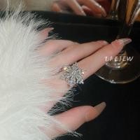 ราคา DREJEW แหวนทองคํา 18K ประดับเพทาย รูปเกล็ดหิมะ สไตล์ญี่ปุ่น และเกาหลี หรูหรา หมุนได้ สําหรับผู้หญิง (25221735667)