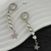 ราคา พวงกุญแจ สตาร์ไซเวย์ จี้ลูกปัดกลมรูปดาวห้าแฉกแหวนกุญแจโลหะ จี้โทรศัพท์เงินพังก์แฟชั่น (50501747955)