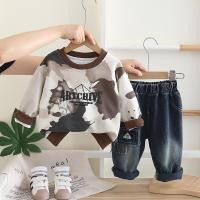 ราคา ชุดเด็กแฟชั่นสำหรับฤดูใบไม้ร่วงและใบไม้ผลิ ออกแบบสำหรับทารกและเด็กวัยหัดเดิน พรมชุดเสื้อยืดโอ คอ กางเกงยีนส์ 2 ชิ้น set สวมใส่สบาย (27988521256)
