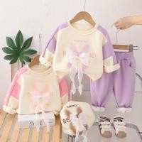ราคา 2024 ฤดูใบไม้ร่วงฤดูหนาวใหม่เด็กสาวตุ๊กตาสําหรับความอบอุ่นเสื้อผ้าชุดเด็ก2ชิ้น เซ็ตสาวมุกลูกไม้โบว์เสื้อกันหนาว กางเกงเด็กวัยหัดเดินผ้าฝ้ายเสื้อผ้าเด็กหวานชุดวอร์ม (29112298559)