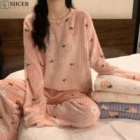 ราคา SHCER ชุดนอนกํามะหยี่ หมีน่ารักพีชชุดนอน Plush แฟชั่นดอกไม้แขนยาวชุดนอนฤดูหนาวหนาอบอุ่นชุดนอนสาว (44226828791)