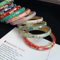 ราคา สเซอร์ Cloisonne สร้อยข้อมือ เคลือบกําไลข้อมือคู่ดอกโบตั๋น ห้าว้อย กําไลดอกไม้ งานฝีมือสร้อยข้อมือมือผู้หญิงคลาสสิกดั้งเดิมสําหรับผู้หญิงสาว (40323008383)