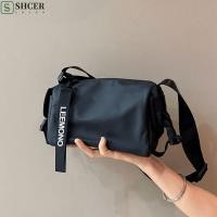 ราคา SHCER กระเป๋าสะพายข้างไนลอน กระเป๋าทรงกระบอกกระเป๋า Messenger สีดํา Casual Letter กันน้ํามัลติฟังก์ชั่น Round Bucket Satchel Outdoor (47451950961)