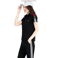 ราคา 609 กางเกงทรงวอร์มเอวยางยืด ไม่มีเชือกผูก แต่งแถบด้านข้าง (51752789369)