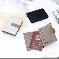 ราคา Medium wallet กระเป๋าสตางค์ขนาดกลางหนังวัว (55853763040)
