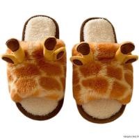 ราคา Qiaoyiluo การ์ตูนยีราฟบ้านใหม่ผู้หญิงฤดูหนาวในร่มน่ารักลื่นรองเท้าแตะตุ๊กตาอบอุ่น (44803209770)