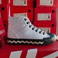 ราคา สินค้าขายดี Warrior Classic High Cut 5585 Kasut Tak Warrior Warrior Legend (54853349971)