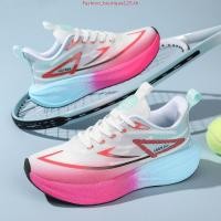 ราคา พร้อมส่ง รองเท้าผ้าใบผู้ชาย พื้นหนา แฟชั่น กีฬา ยืดหยุ่นได้ดี ไม่เจ็บเท้า (52602797601)