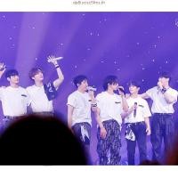 ราคา หลวมรูปแบบป้ายยางปุ่มเสื้อกันหนาวหมวกสําหรับผู้ชายและผู้หญิง ไม่จํากัดเพศ ผ้าฝ้ายคุณภาพสูงรู้สึกผ้า เสื้อกันหนาวมีฮู้ด รุ่นสุดฮอต หมวก 2 ชั้น Unisex สุดฮอต (53253640870)