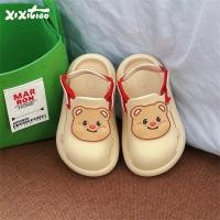 ราคา ฉี่ รองเท้าหลุมหมีน่ารักผู้ชายผู้หญิงสบายสนุกฤดูร้อนเด็ก (27434833501)