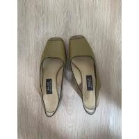 ราคา BALLY ขนาด Size 38 24 cm ตำหนิ ราคา 690บาท todsthailand todsมือสองของแท้ bally ballyshoes (46252361037)