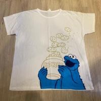 ราคา SESAME STREET สภาพ 10 10 ขนาด oversize ตำหนิ ราคา 270บาท (42452897068)