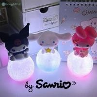 ราคา โคมไฟห้องนอนลายการ์ตูน Sanrio Kuromi Melody เรืองแสงน่ารัก Kawaii ของตกแต่งโต๊ะทำงาน อุปกรณ์งานวันเกิด TH (26381267352)