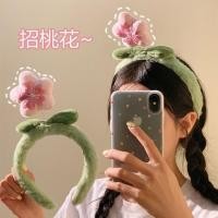 ราคา ตุ๊กตา ที่คาดผมดอกไม้ตุ๊กตาน่ารักหญิงการ์ตูนกิ๊บหวานล้างหน้ากันลื่นที่คาดผมปุยเครื่องประดับผม (25885296930)