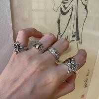 ราคา เวอร์ชั่นเกาหลี Retro Distressed Niche Unique Hollow Five pointed Star แหวนเงินโบราณหญิง ins เปิดแหวนปรับจุดสินค้า (29442535173)