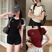 ราคา เสื้อยืดเเขนสั้น เสื้อคอกลมผู้หญิง เเมทช์ง่าย สไตล์มินิมอล ทรงเข้ารูป 1502282 (26523258579)