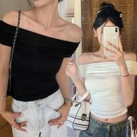 ราคา เสื้อยืดแขนสั้นไหล่เดียวสีขาวผู้หญิง เสื้อครอปปาดไหล่ เซ็กซี่ ทรงเข้ารูป ทรงสวย 15266 (27962025575)