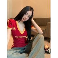 ราคา เสื้อเเขนสั้นผู้หญิง เสื้อครอปบอล ทรงหลวม คอวี สไตล์กีฬา ทรงสวย 1502237 (26017510398)