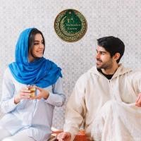 ราคา HELLOYOUNG Ramadan Wall Art ตกแต่งบ้านอิสลามการประดิษฐ์ตัวอักษรอาหรับแผ่นไม้สีเขียวทอง Eid ของขวัญประตูแขวน (53504066524)
