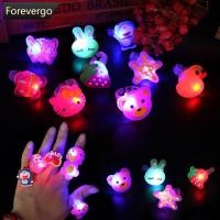 ราคา แหวนเรืองแสงแบบการ์ตูน LED กับไฟกระพริบที่เรืองแสงในความมืด สุดยอดของเล่นสำหรับเด็ก (55400725902)