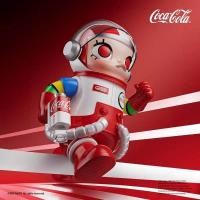 ราคา พร้อมสต็อก ของแท้ MEGA SPACE MOLLY COCACOLA 400 3 0 Coca Cola Big Doll Big Body Figure ของเล่นอินเทรนด์ Healing รูปเดสก์ท็อปตกแต่ง Mystery กล่องของขวัญของเล่นตุ๊กตา Art Design หัตถกรรมของสะสม POP MART