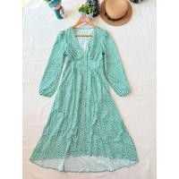 ราคา ใหม่ มือหนึ่ง เดรสแขนยาว สีเขียวลายดอก (57154299764)