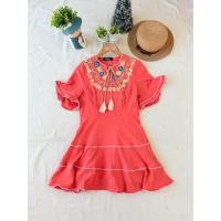 ราคา ใหม่ มือหนึ่ง งานป้าย Poonyisa ไม่มีป้ายกระดาษ เดรสสีส้ม แต่งปักดอกไม้สวยๆ (55104039584)