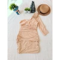 ราคา ใหม่ มือหนึ่ง งานป้าย Poonyisa เดรสไหล่เดียว สีน้ำตาลอ่อน ทรงเก๋ (50053490554)